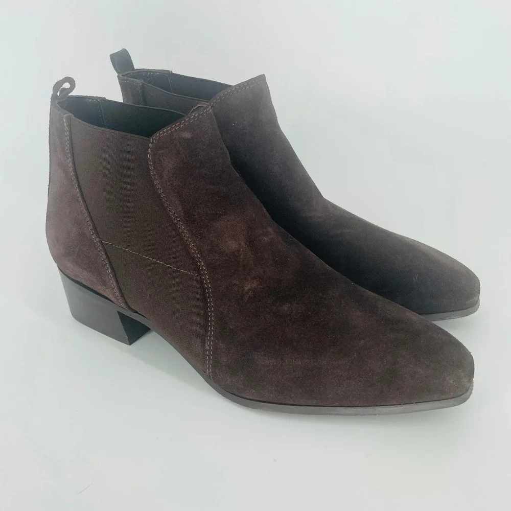 AQUATALIA Brown Suede Chelsea Booties Block Heel Italy size‎ 9.5 Weatherproof
